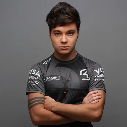 Felps só sai do time se quiser, afirma fonte segura e próxima a SK Gaming