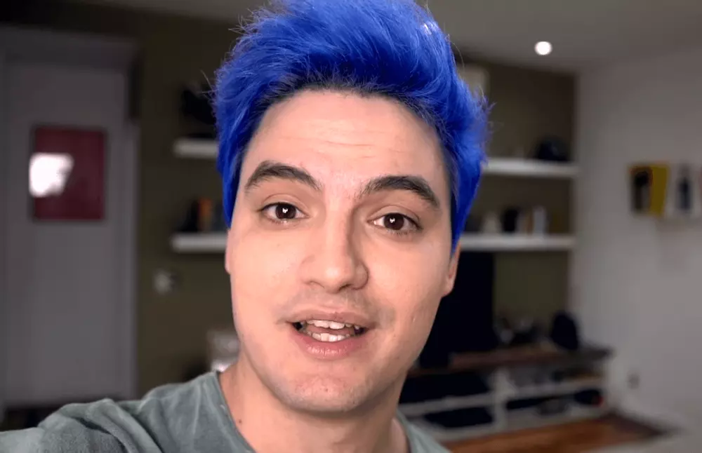 Felipe Neto faz doação de Mil reais para streamer e é surpreendido