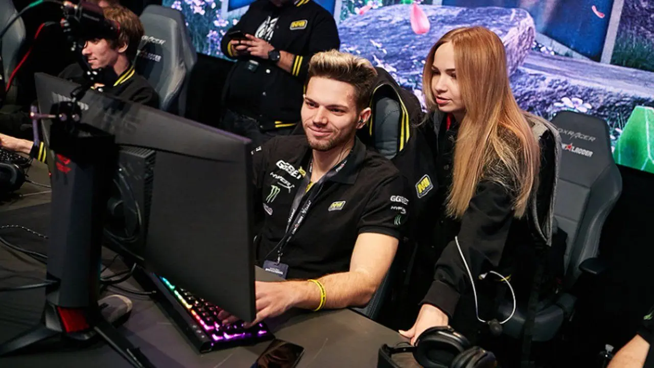 Dota 2: Lil quebra o silêncio e fala sobre sua saída da Virtus.Pro