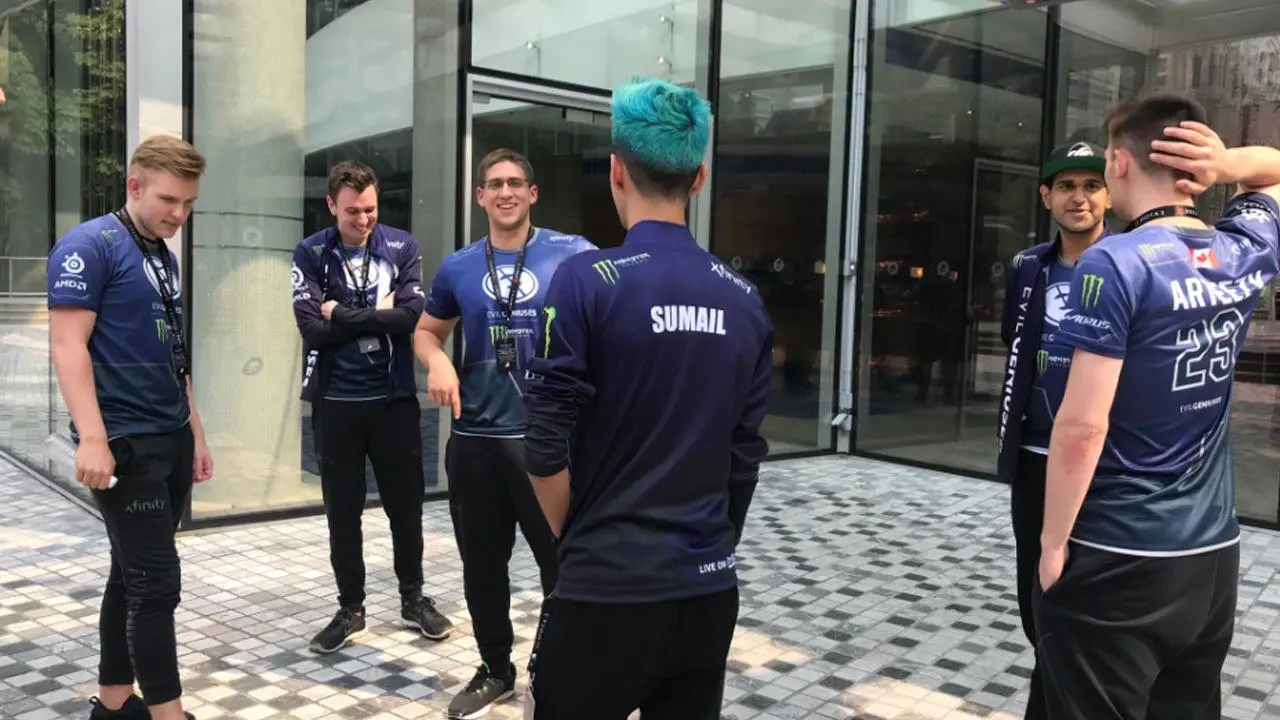 Equipes norte-americanas dominam o primeiro dia da fase de grupos do TI8