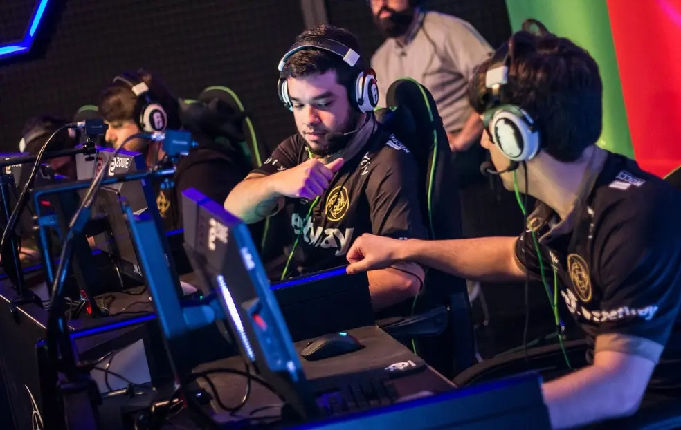 Ninjas in Pyjamas se classifica para o Six Major Raleigh