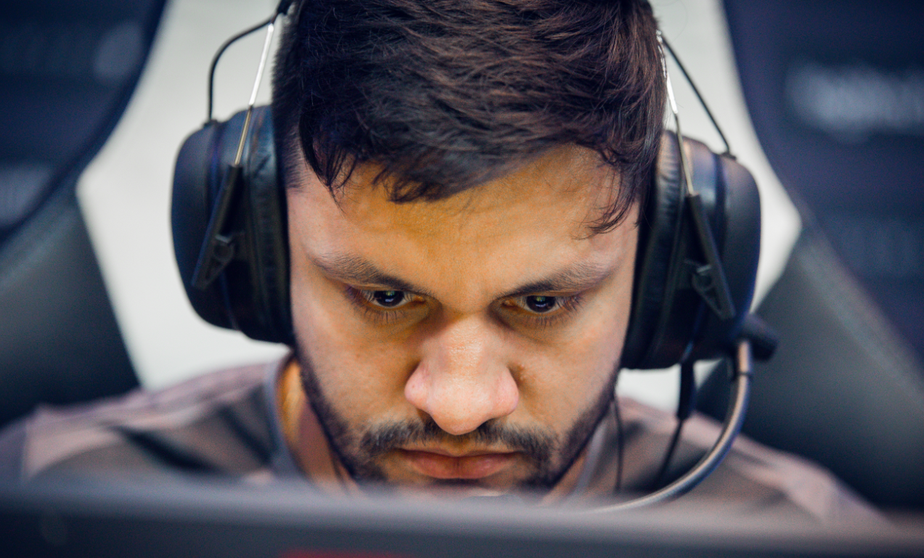 “Não têm chances de ficar”, afirma Fer sobre coldzera em stream