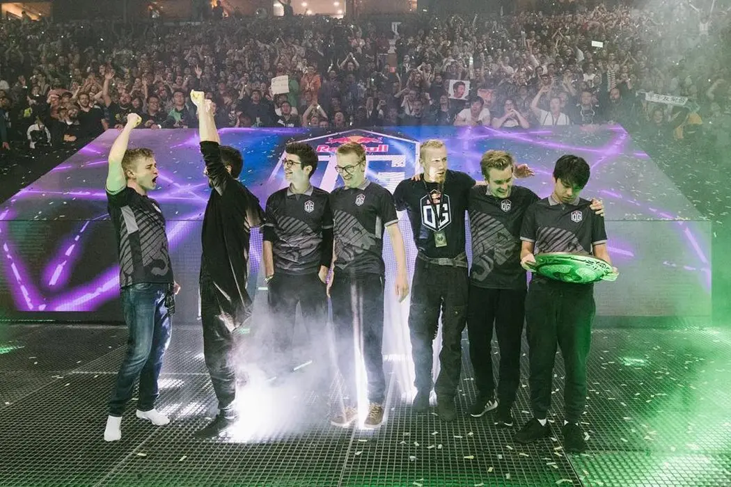 OG recebe anel personalizado pela conquista do The International 2018