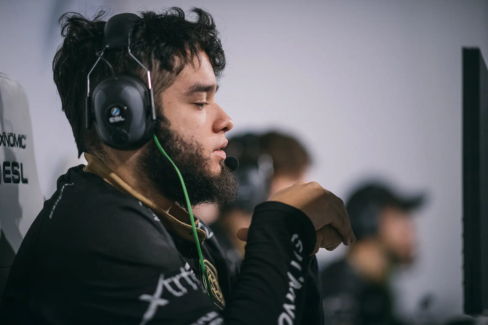 Black Dragons anuncia a volta de wag como substituto de hugzord