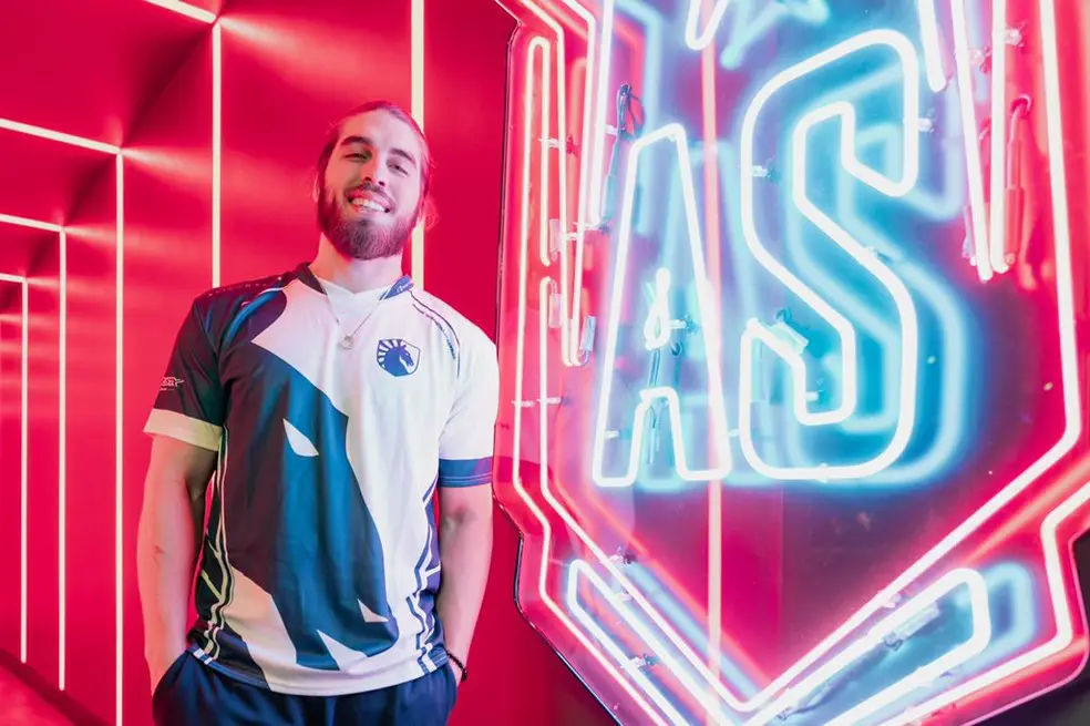 Rakin conquista vaga para fase final do Twitch Rivals de TFT