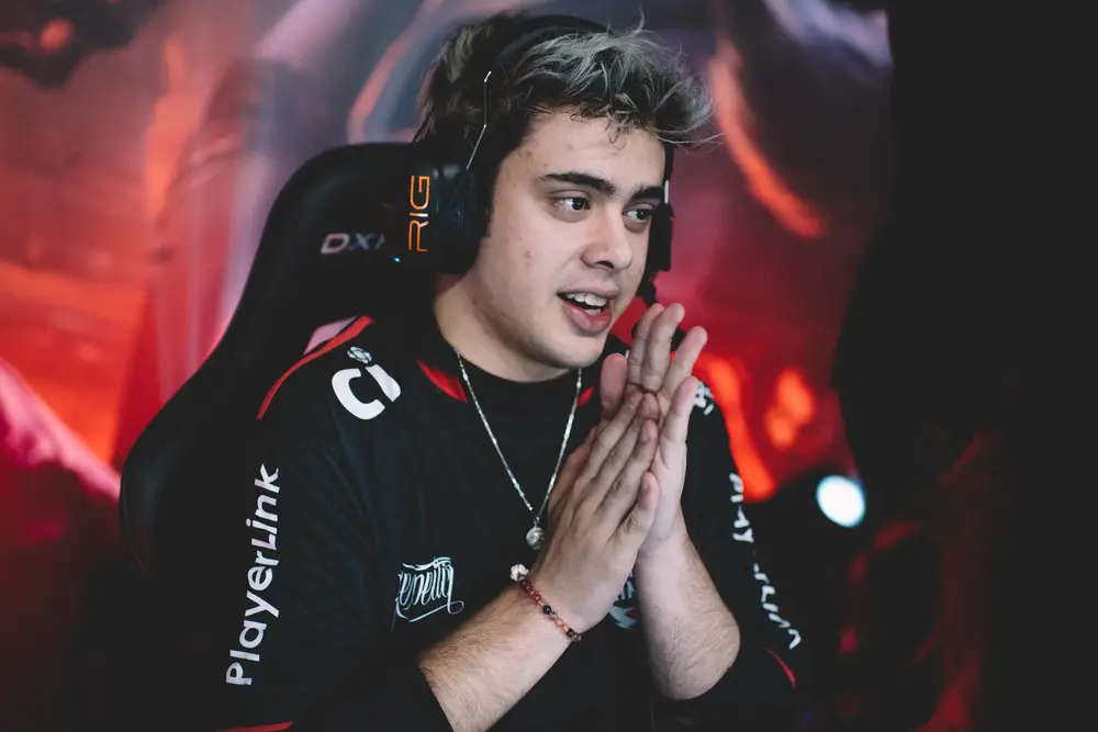 Yoda vai substituir Rakin na final do Twitch Rivals