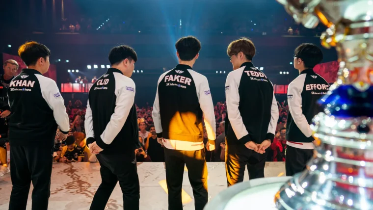 T1 e G2 permanecem invictas no Mundial 2019