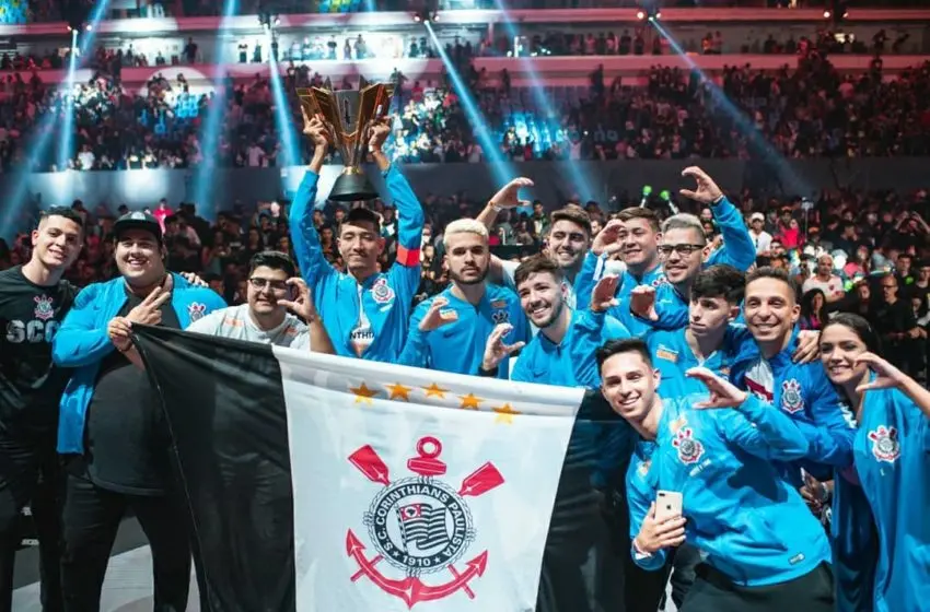 Corinthians é campeão do Mundial de Free Fire
