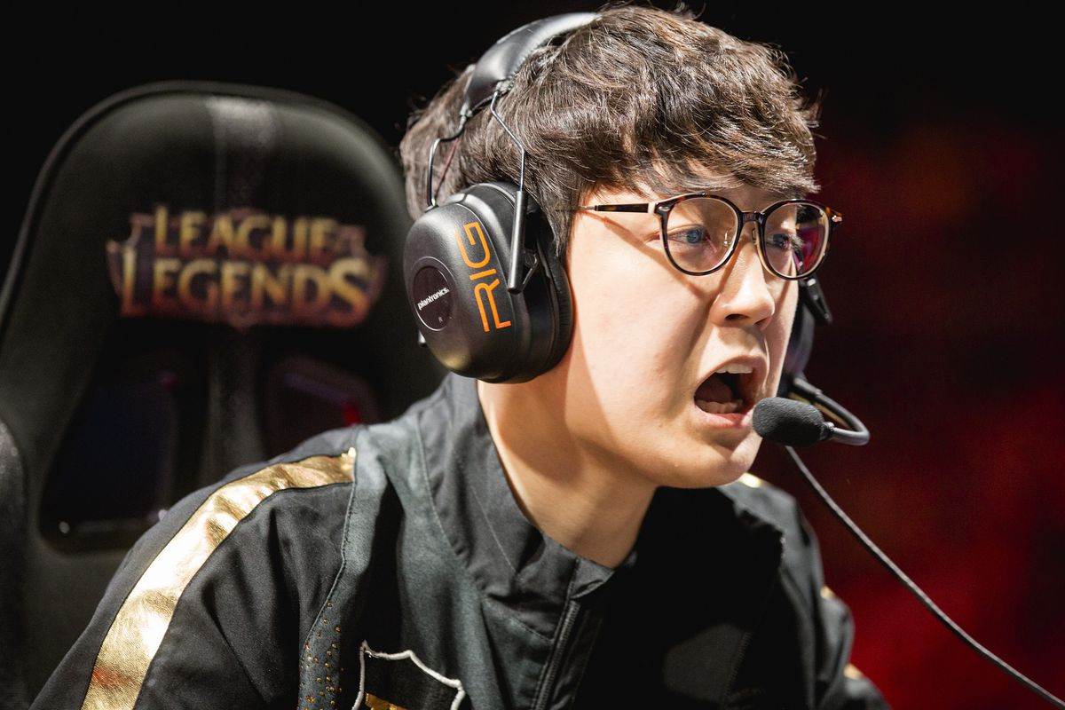 RNG anuncia Mata e Tabe para a comissão técnica para 2020