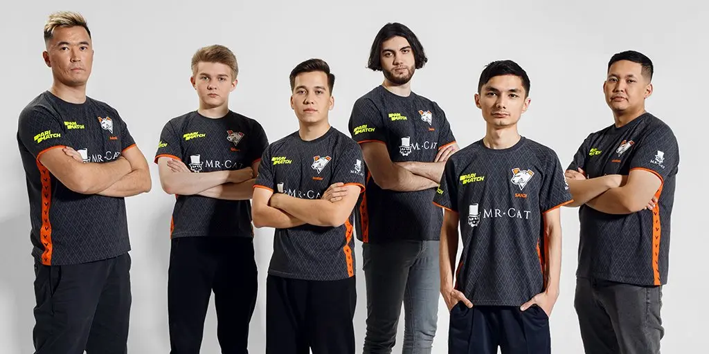 Virtus.pro anuncia a line-up da AVANGAR