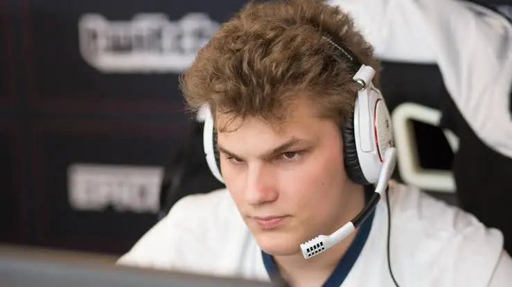FlyToMoon vence e é campeã do Maincast Winter Brawl