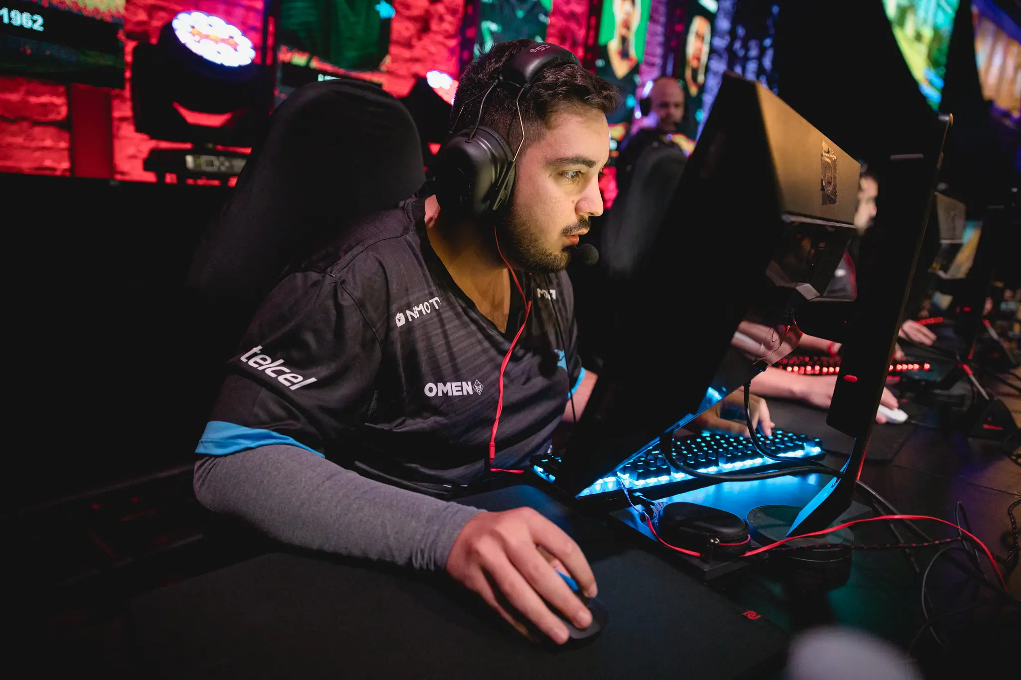 CS:GO: DETONA, W7M e Isurus lideram a primeira semana da Clutch Circuit