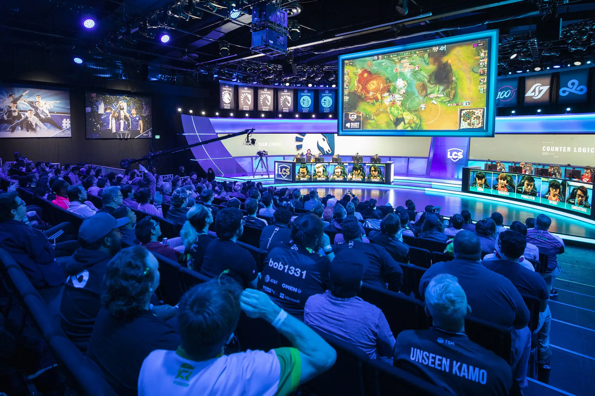 LoL: LCS anuncia o cancelamento da torcida e imprensa por conta do coronavírus
