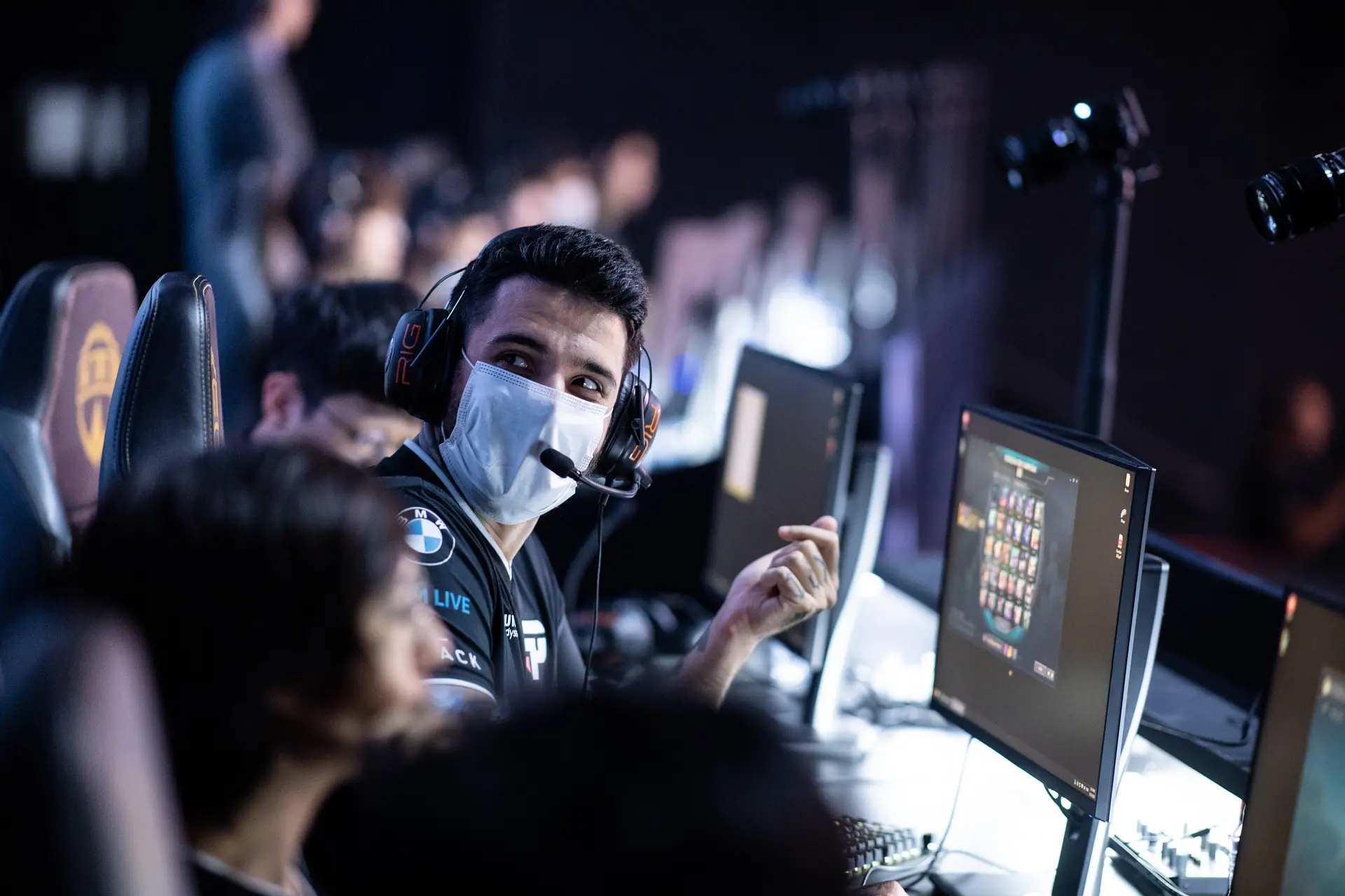 LoL: CBLoL e Circuito Desafiante são suspensos por 15 dias
