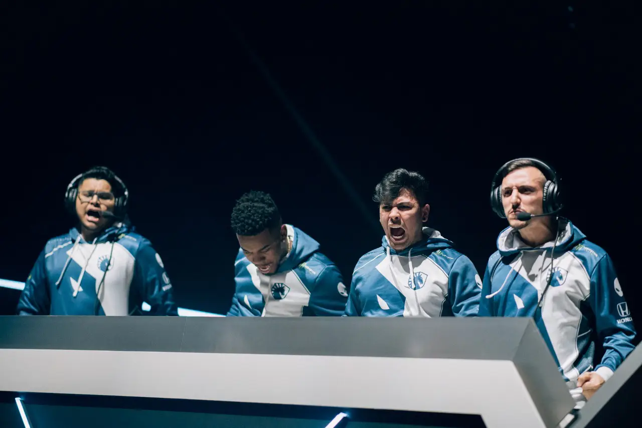 Team Liquid se mantém na liderança com um booyah 1 Team Liquid se mantém na liderança com um booyah