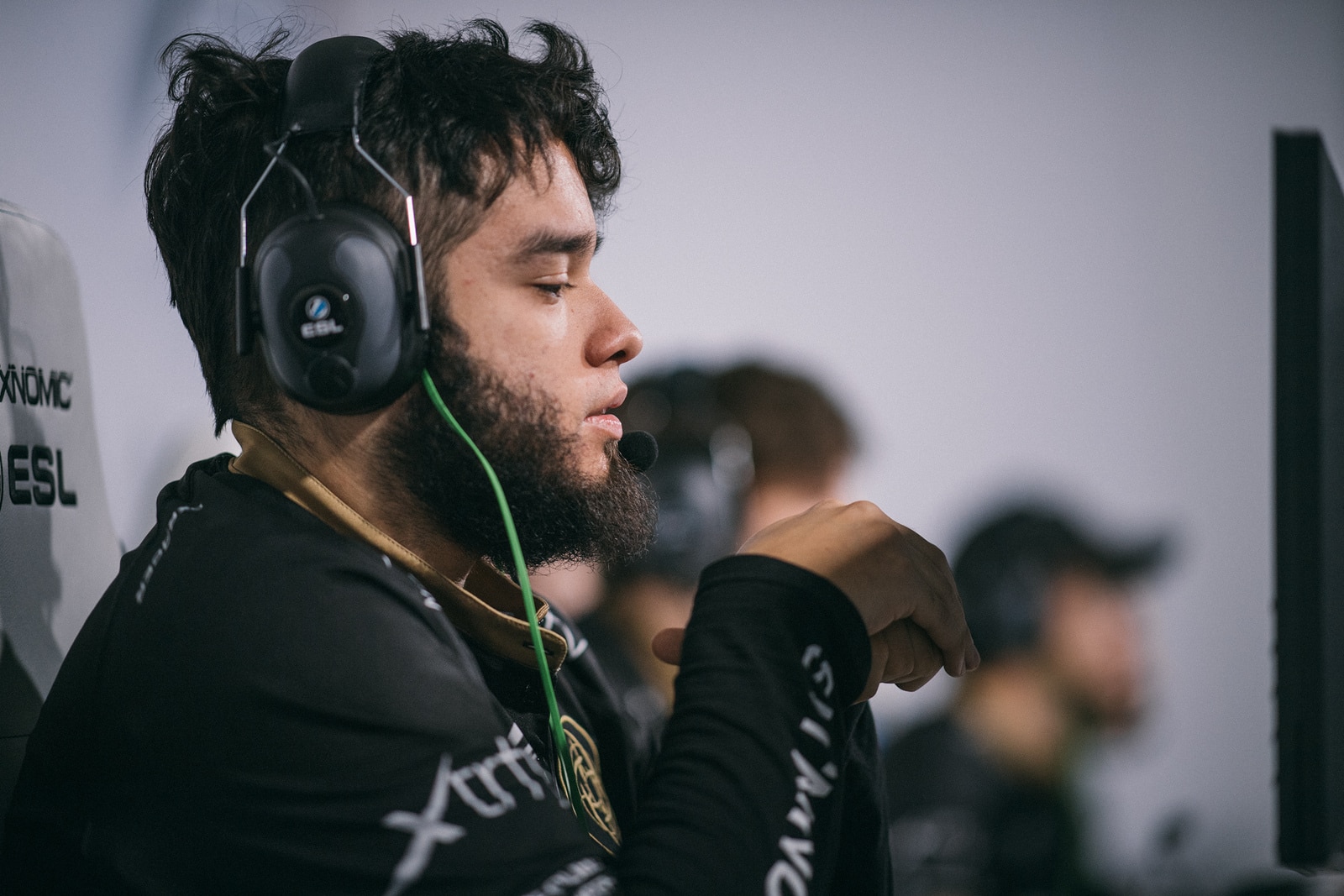 R6: Black Dragons anuncia a saída de wag