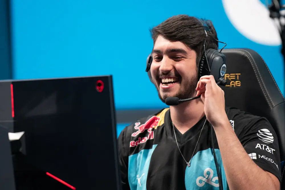 LoL: Jukes é anunciado em organização; confira