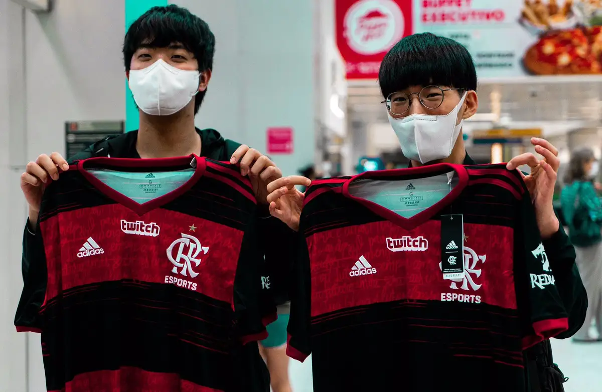 CBLoL: Na estreia de Bvoy, Flamengo conquista a primeira vitoria; Santos se mantem na liderança