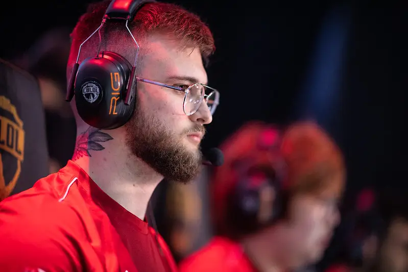 CBLoL: Por conduta discriminatória, Ranger é multado e suspenso por um jogo
