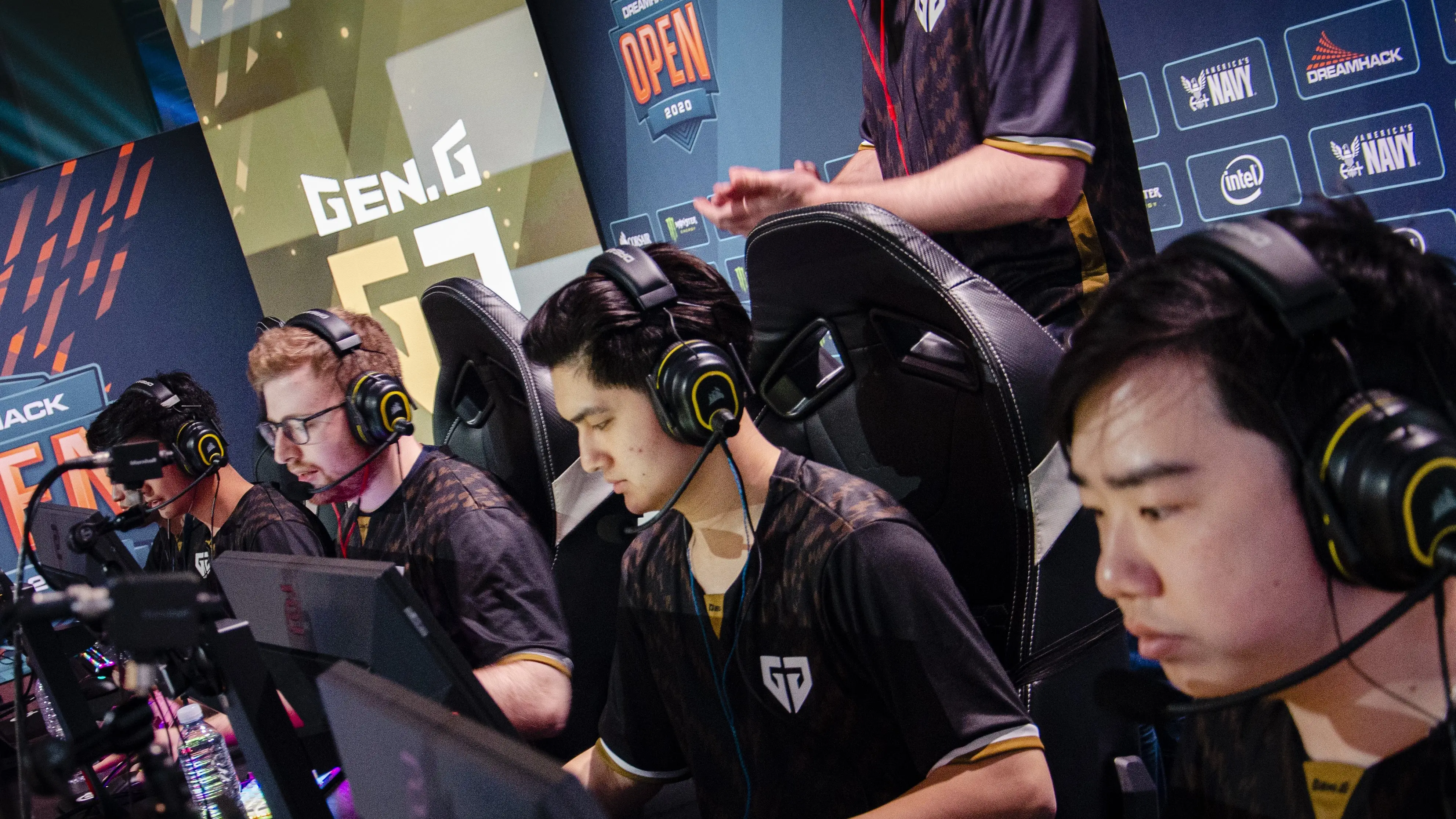 Cs_summit 6: Gen.G e Team Liquid jogam pela vaga na grande final
