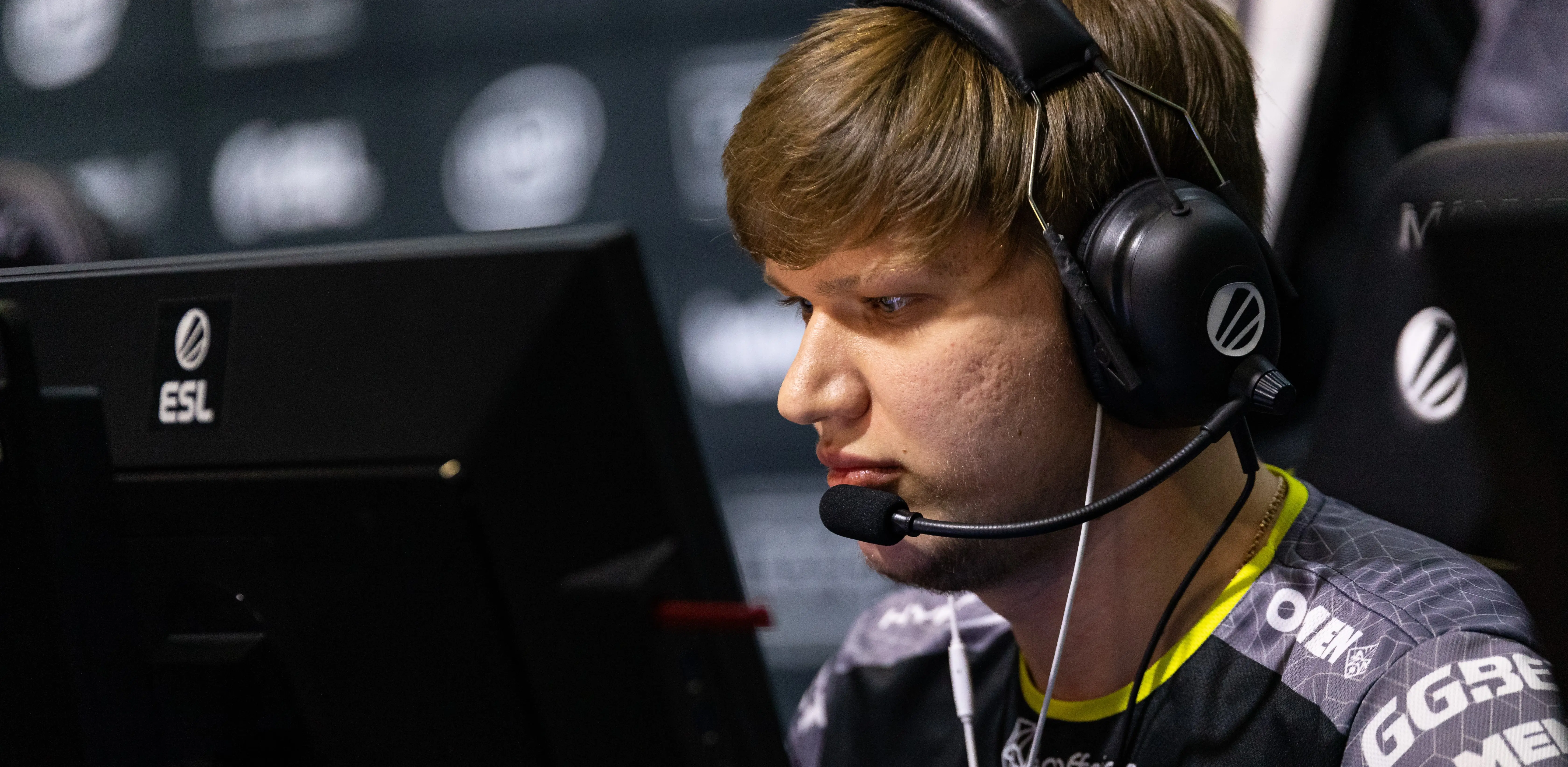 CS:GO: S1mple é banido pela terceira vez da Twitch