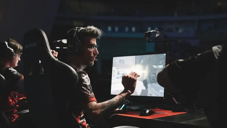 BR6: FaZe Clan vence BD e está classificada para o Major Regional
