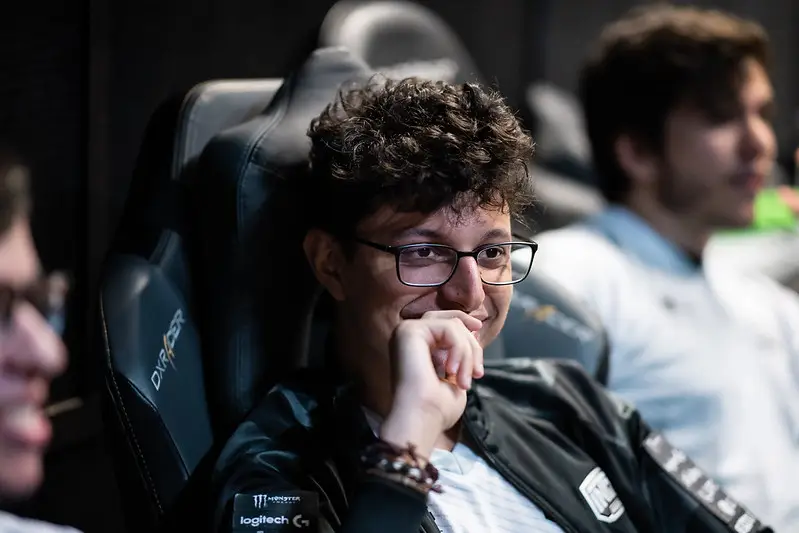 CBLoL: Em série dura, INTZ supera KBM e encara a paiN na grande final