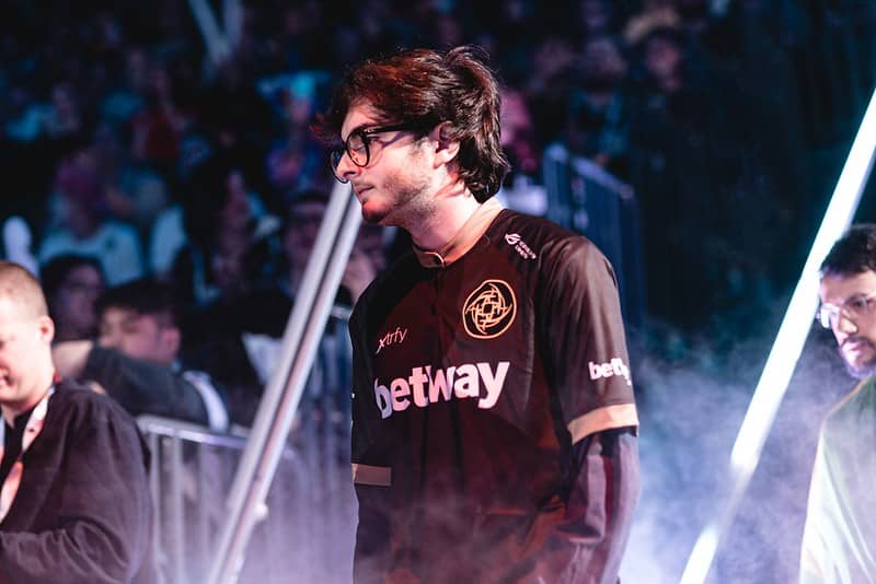 R6: Ninjas in Pyjamas e FaZe Clan são os finalistas do Six August 2020 Major