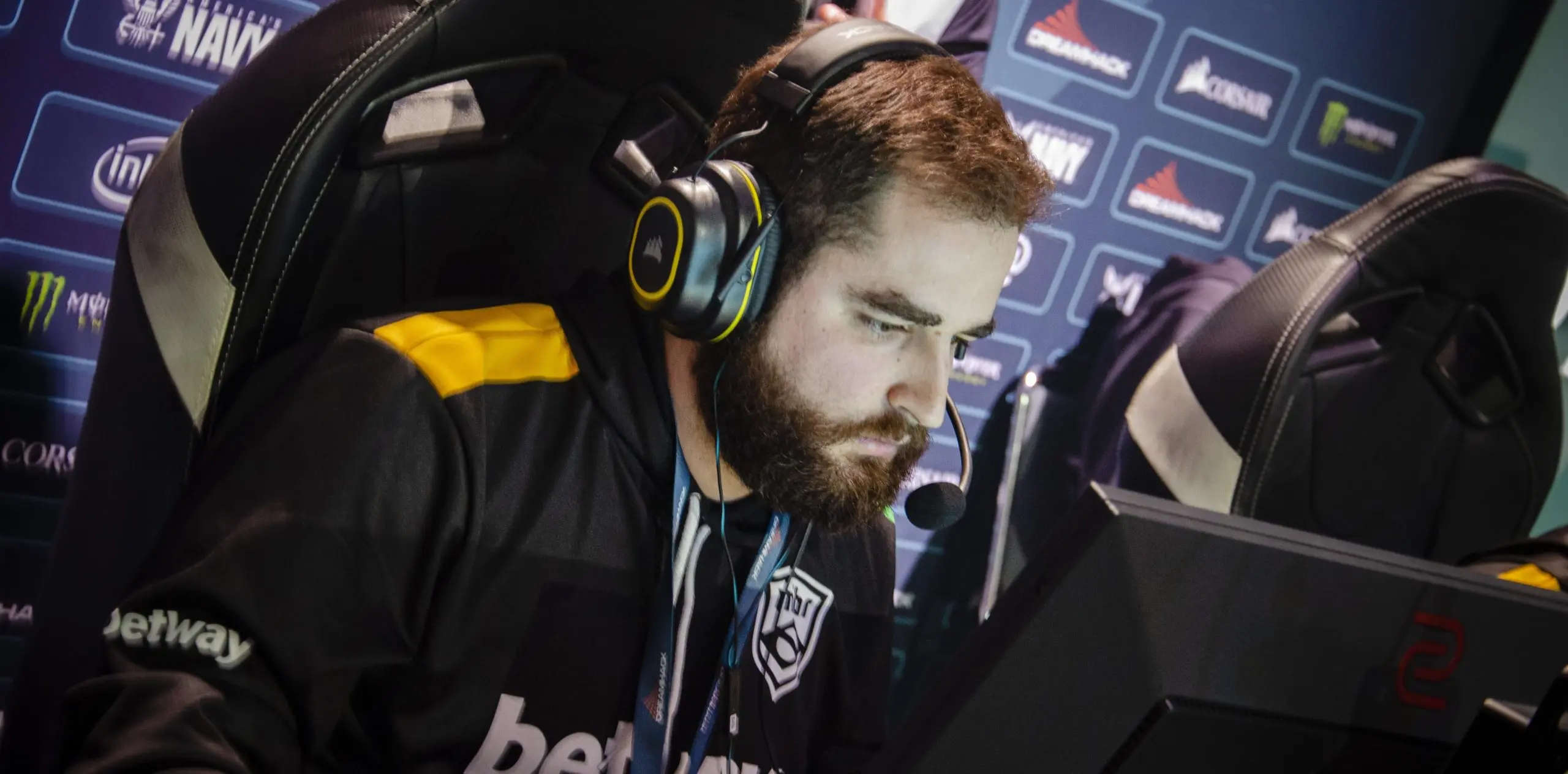 CS:GO: Com jogo duro, MIBR vence Gambit Youngsters e avança para os playoffs do Malta Vibes