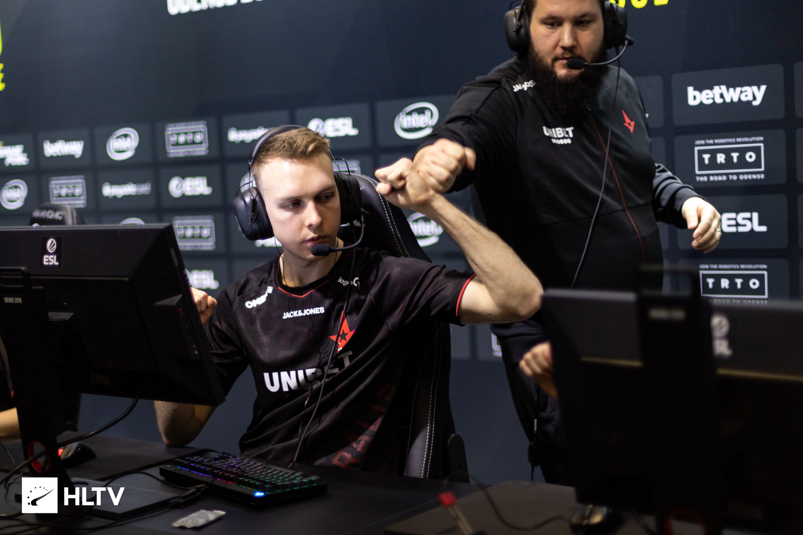 CS:GO: Astralis anuncia a volta de gla1ve a escalação titular
