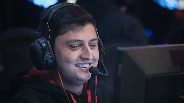 CLUTCH: RED vira sobre a Sharks e conquista a terceira temporada do campeonato