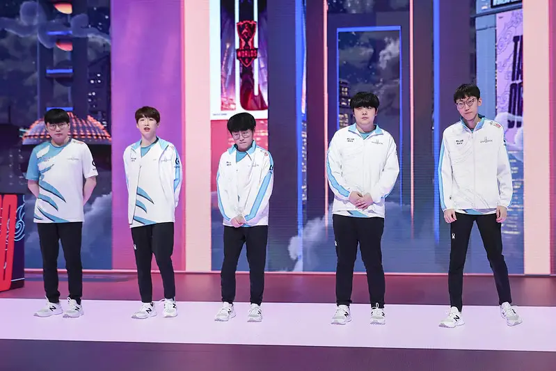Worlds 2020: DAMWON atropela DragonX e se classifica para as semifinais