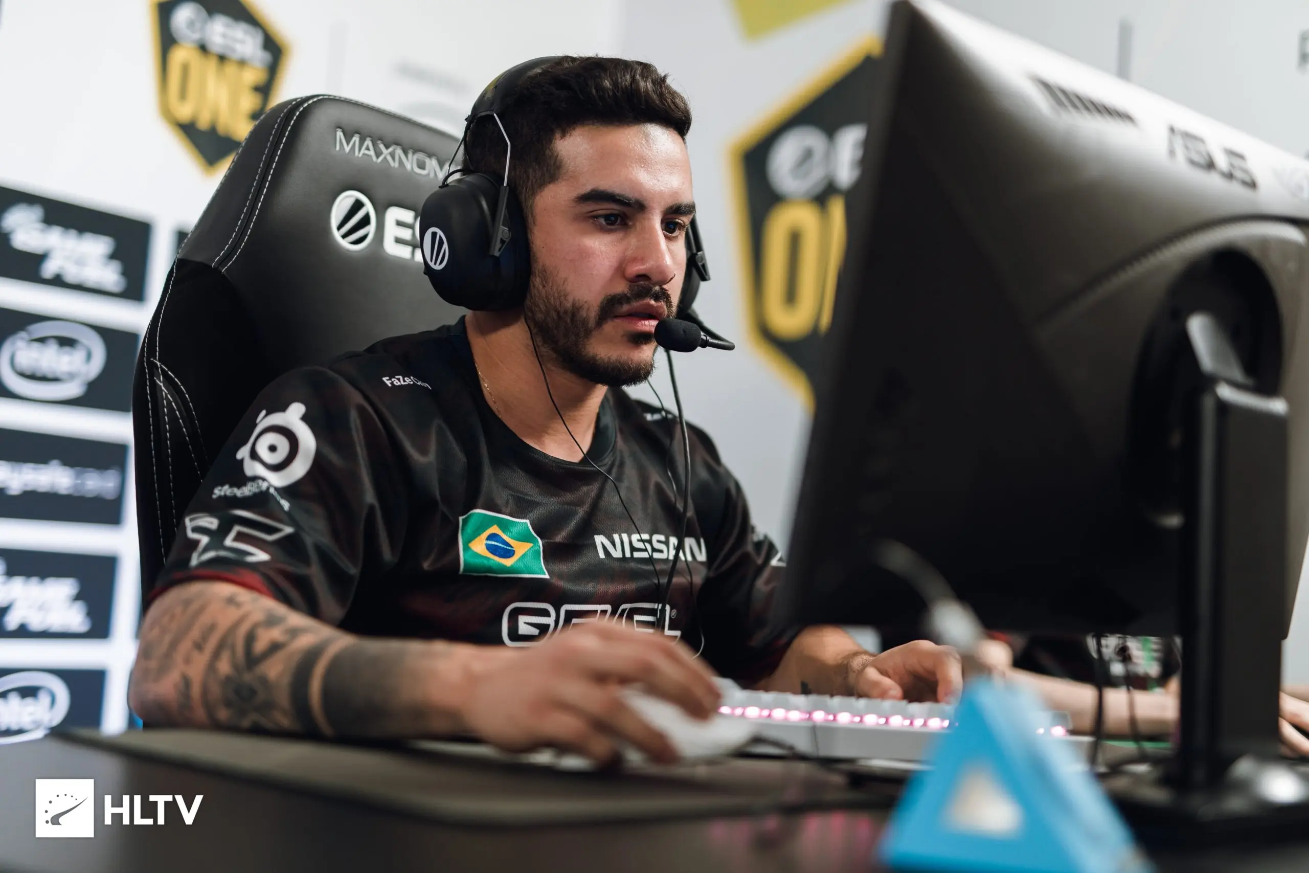 DH Open Fall 2020: FaZe vira sobre sAw e vai para partida de decisão do Grupo C