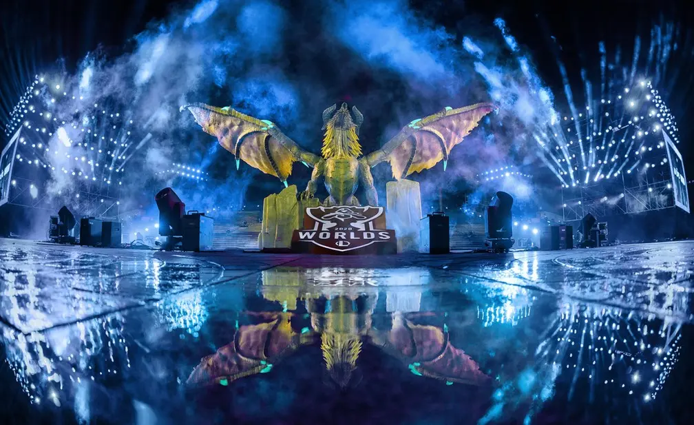 Worlds: Xangai recebe estatua em tamanho real do Dragão Ancião