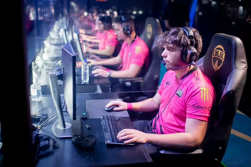 LoL: RedBert será o suporte do Flamengo em 2021