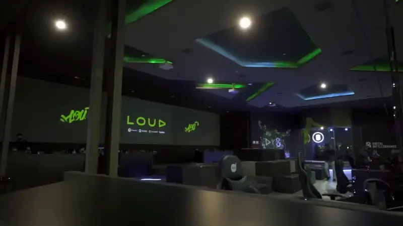 LOUD