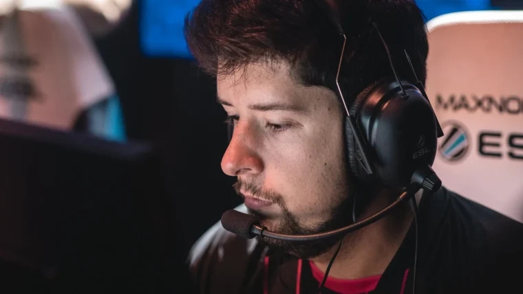 CS:GO: Após ser dispensando da Vorax, ryotzz anuncia sua aposentadoria