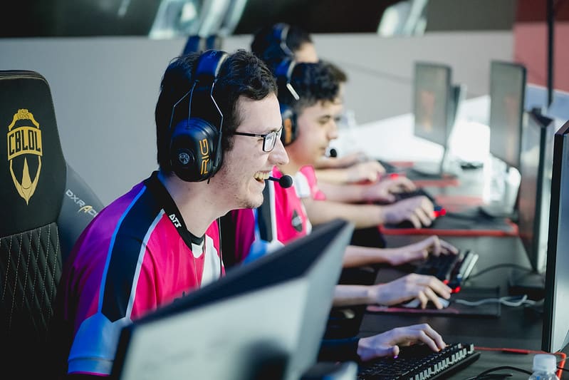 LoL: Vorax anuncia sua nova escalação para a temporada 2021 1 LoL: Vorax anuncia sua nova escalação para a temporada 2021