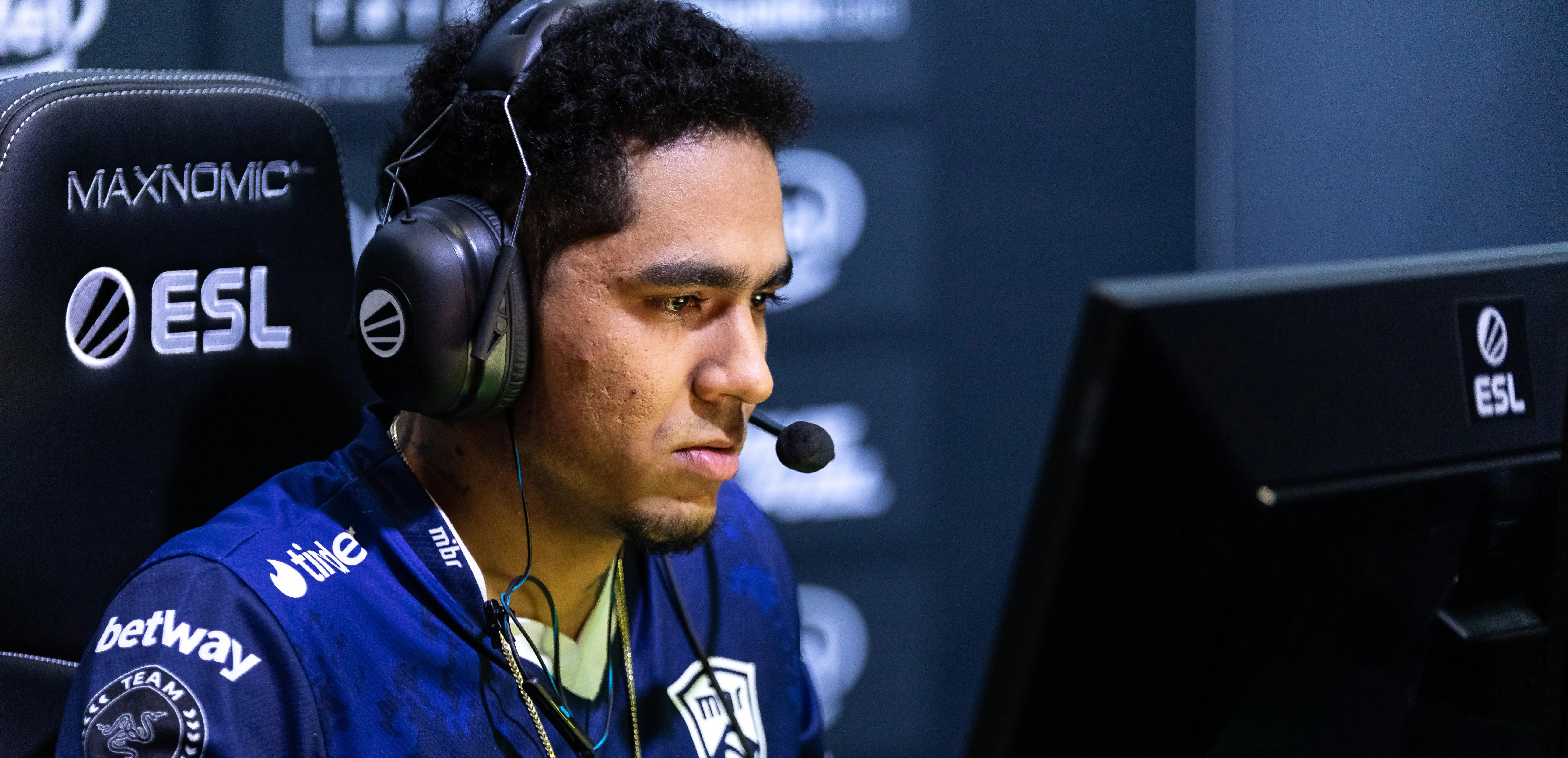 FLASHPOINT: MIBR perde para Fnatic e cai para a chave de eliminação