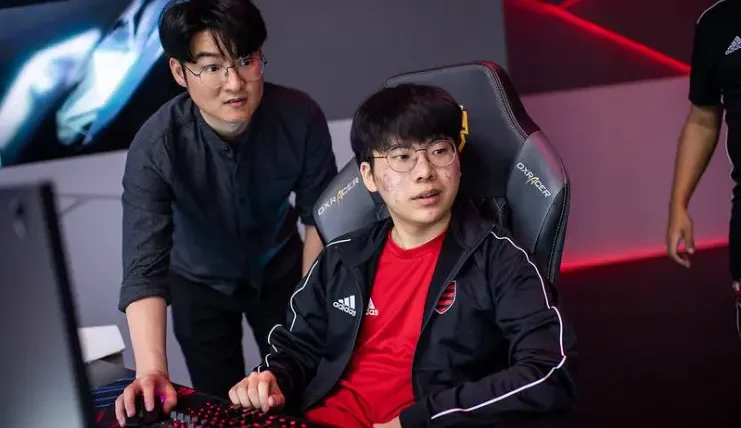 LoL: ex-coach do Flamengo, Stardust fecha com a T1 para compor a comissão técnica