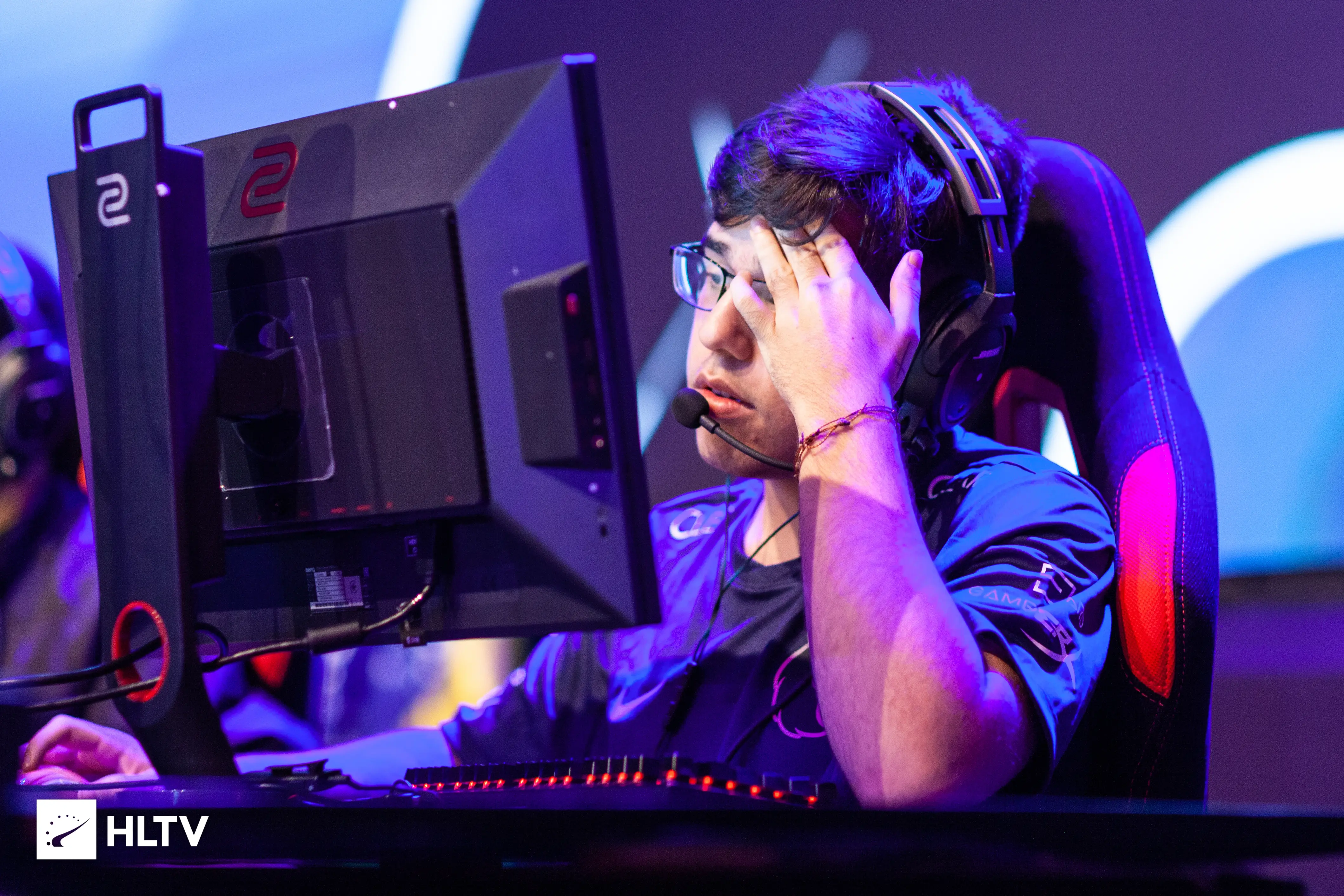 BLAST Fall Finals: Natus Vincere não dá chances para FURIA e elimina os brasileiros