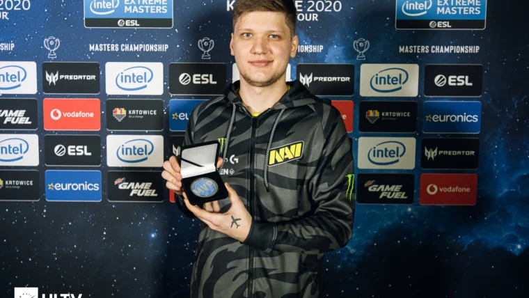 CS:GO: s1mple e electronic renovam com a Na`Vi por mais dois anos