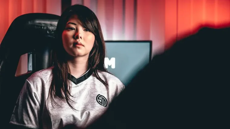 LoL: TSM anuncia a contratação de Mayumi como nova criadora de conteúdo