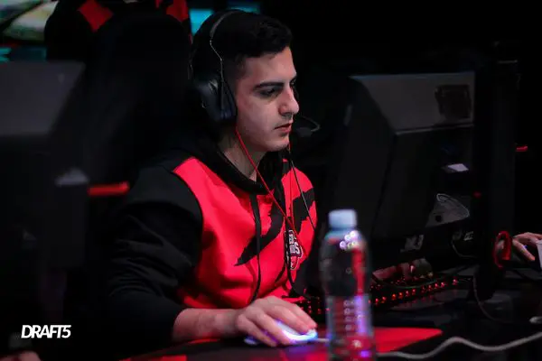 CS:GO: Escalação da RED Canids deixa a organização e está livre no mercado