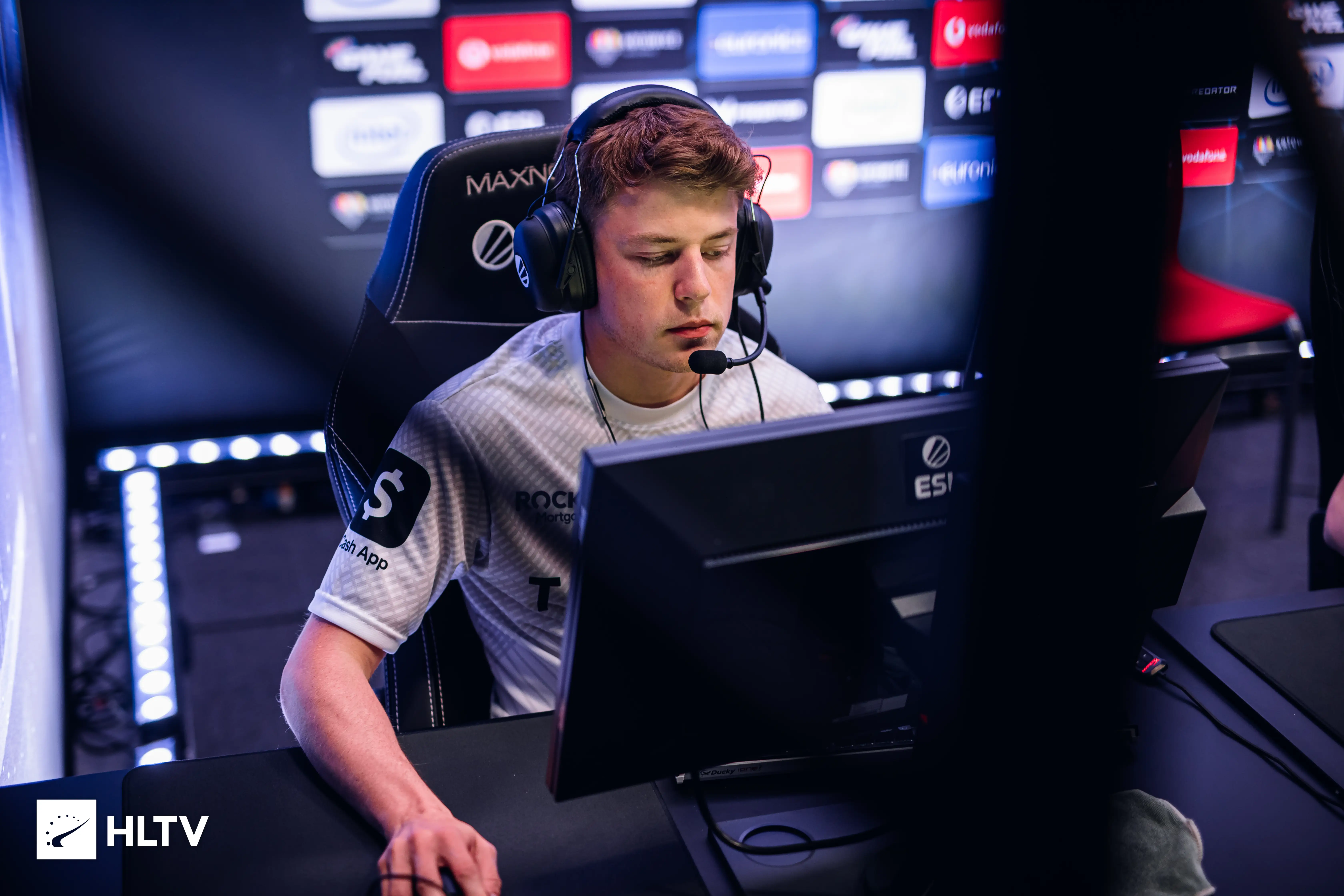 BLAST Spring 2021: Complexity vence Vitality e G2 e se classifica para as finais