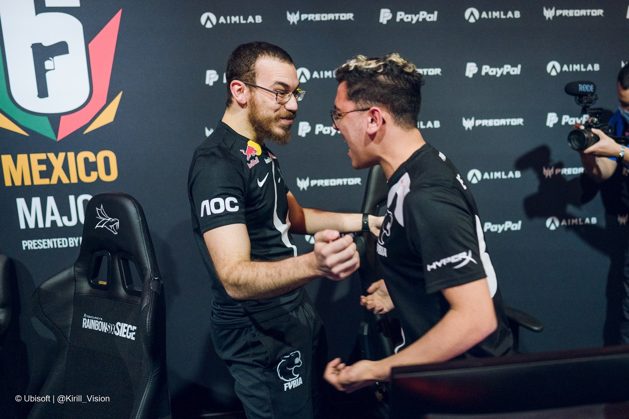Furia vence NaVi no Six Major