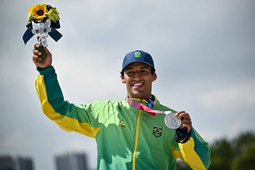 Kelvin Hoefler se junta a Los Grandes