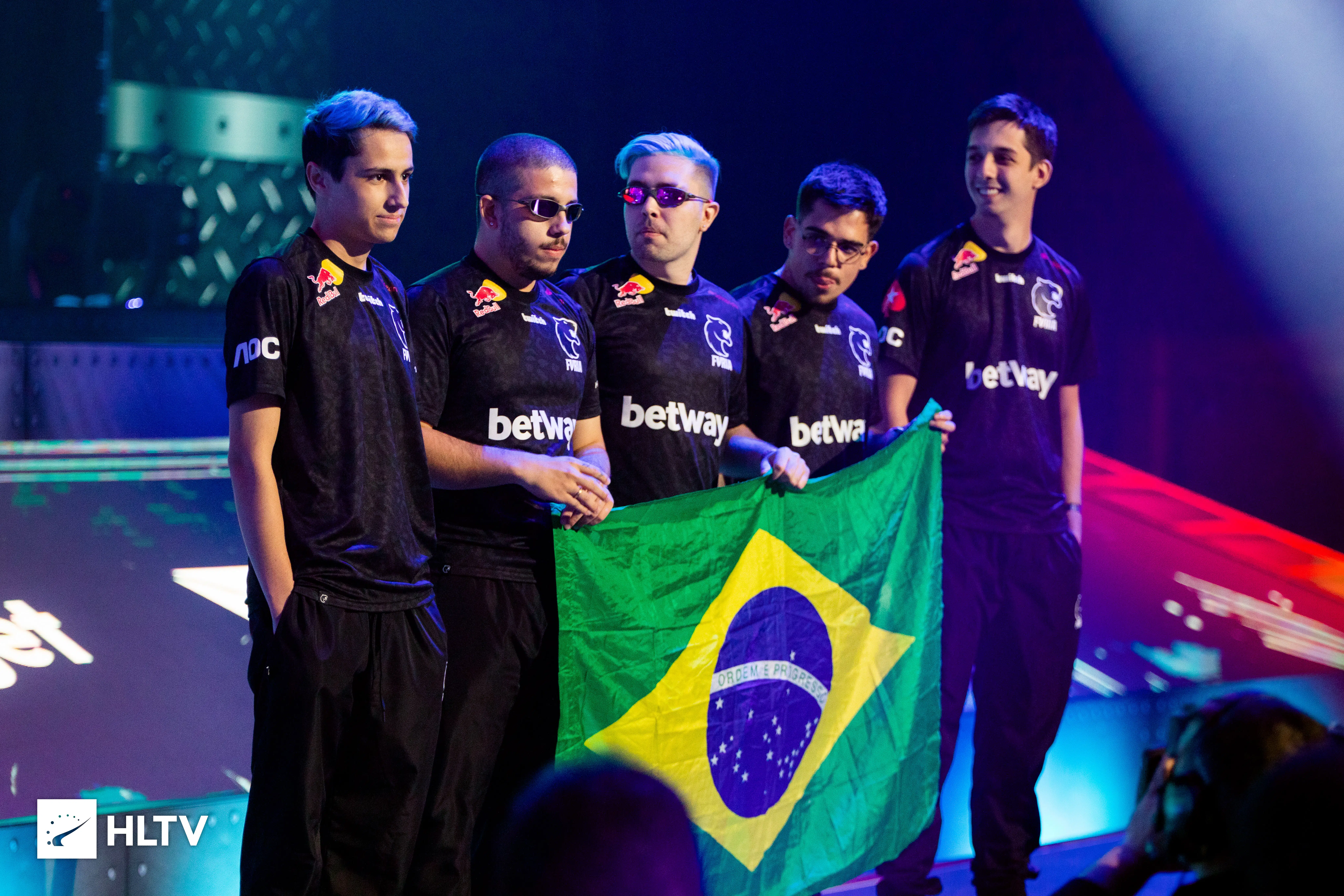 FURIA e GODSENT sobem no ranking mundial da HLTV