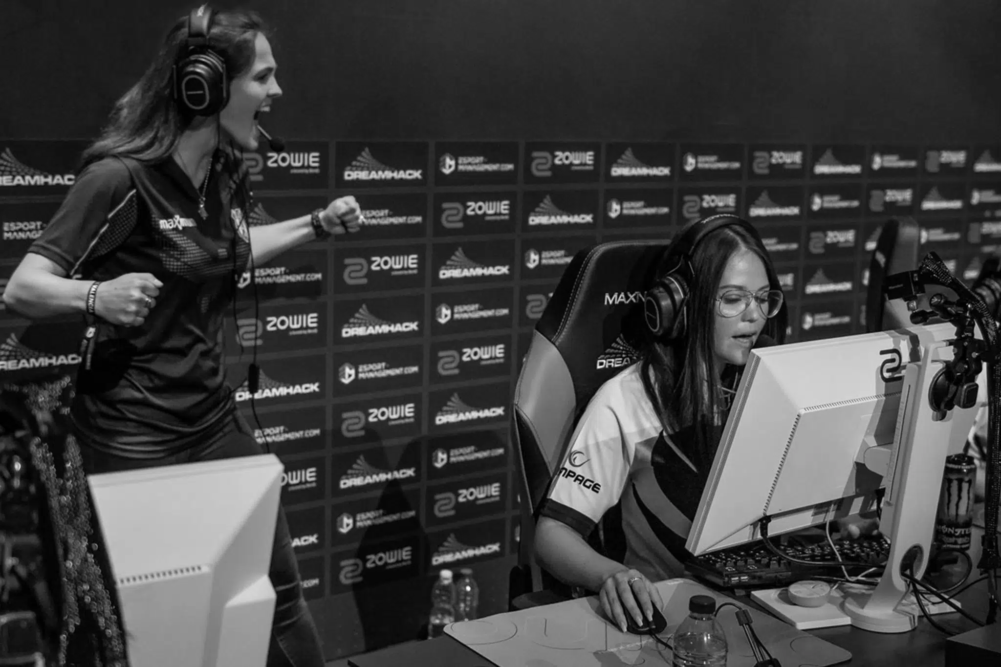 CS:GO: ESL anuncia competição feminina com premiação de U$ 500 mil dólares