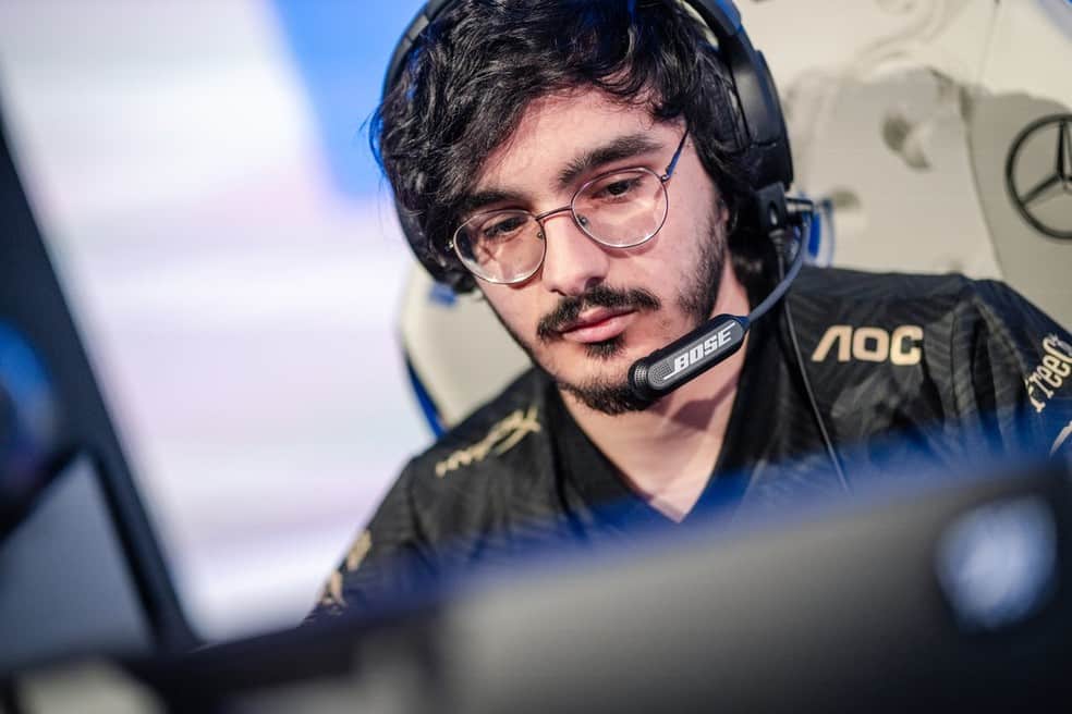 Guigo fa pentakill e RED Canids vence Rensga